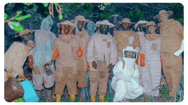 Red River Food beekeepers posing for a photo in Ghana (1)
