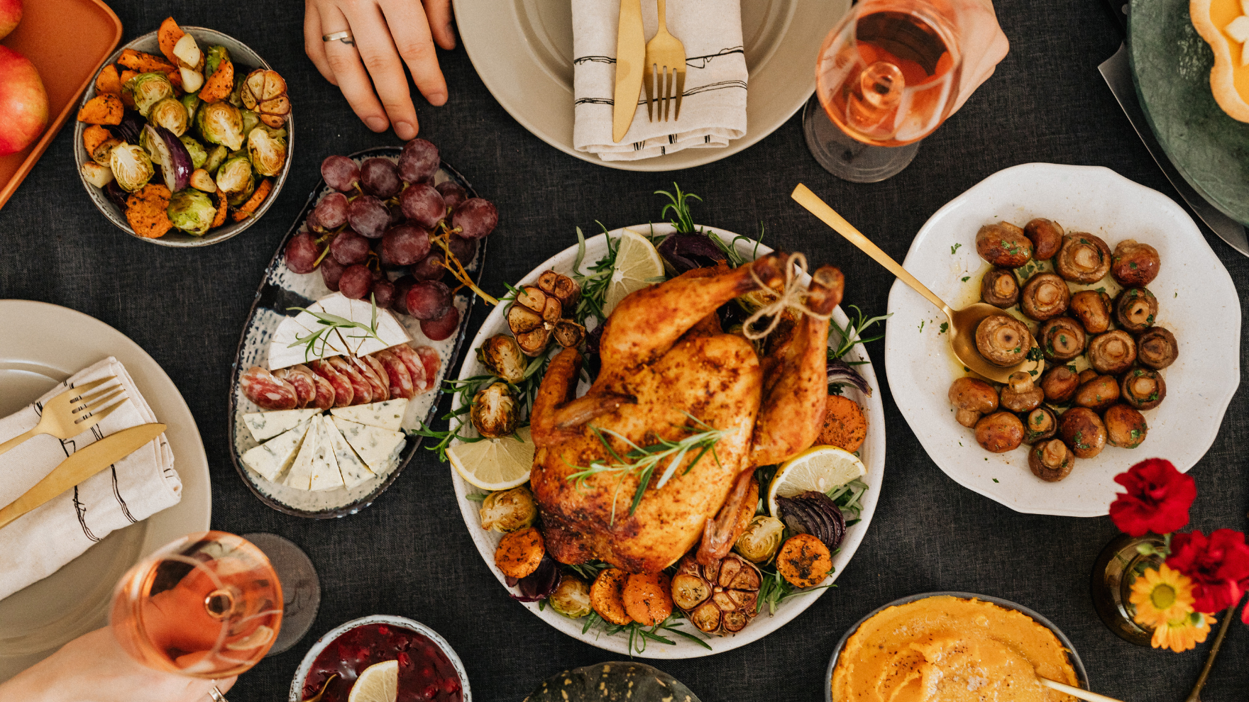 Thanksgiving dinner table
